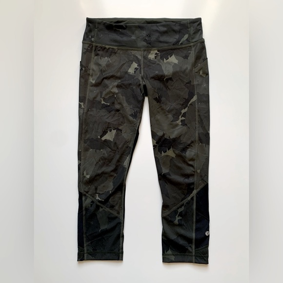 Rare Lululemon Pace Rival Crop - Picture 1 of 6